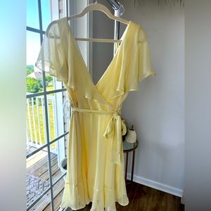 Yellow semi formal dress, size US 6, DKNY